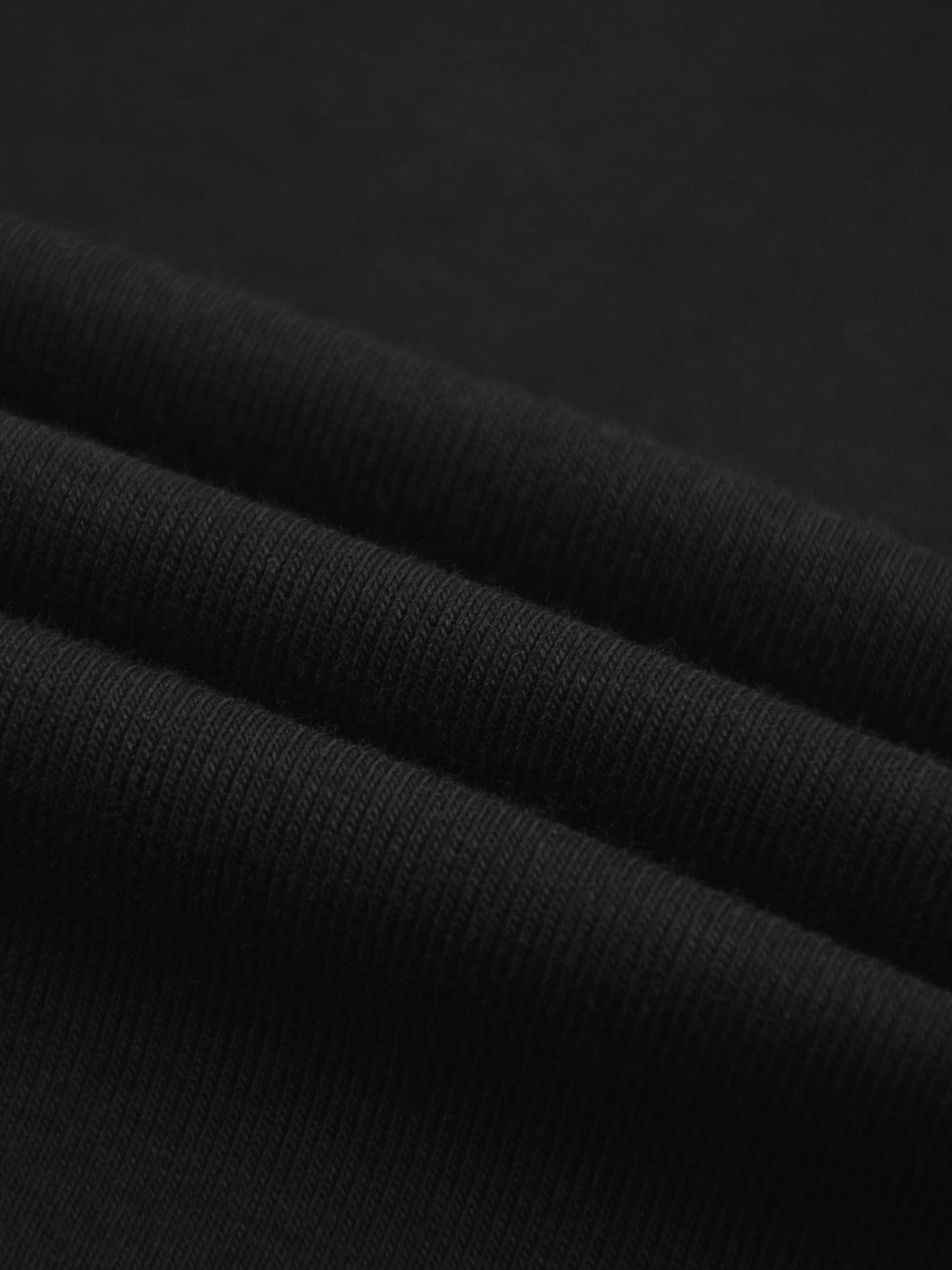 Essential Women's Cropped Blank tee