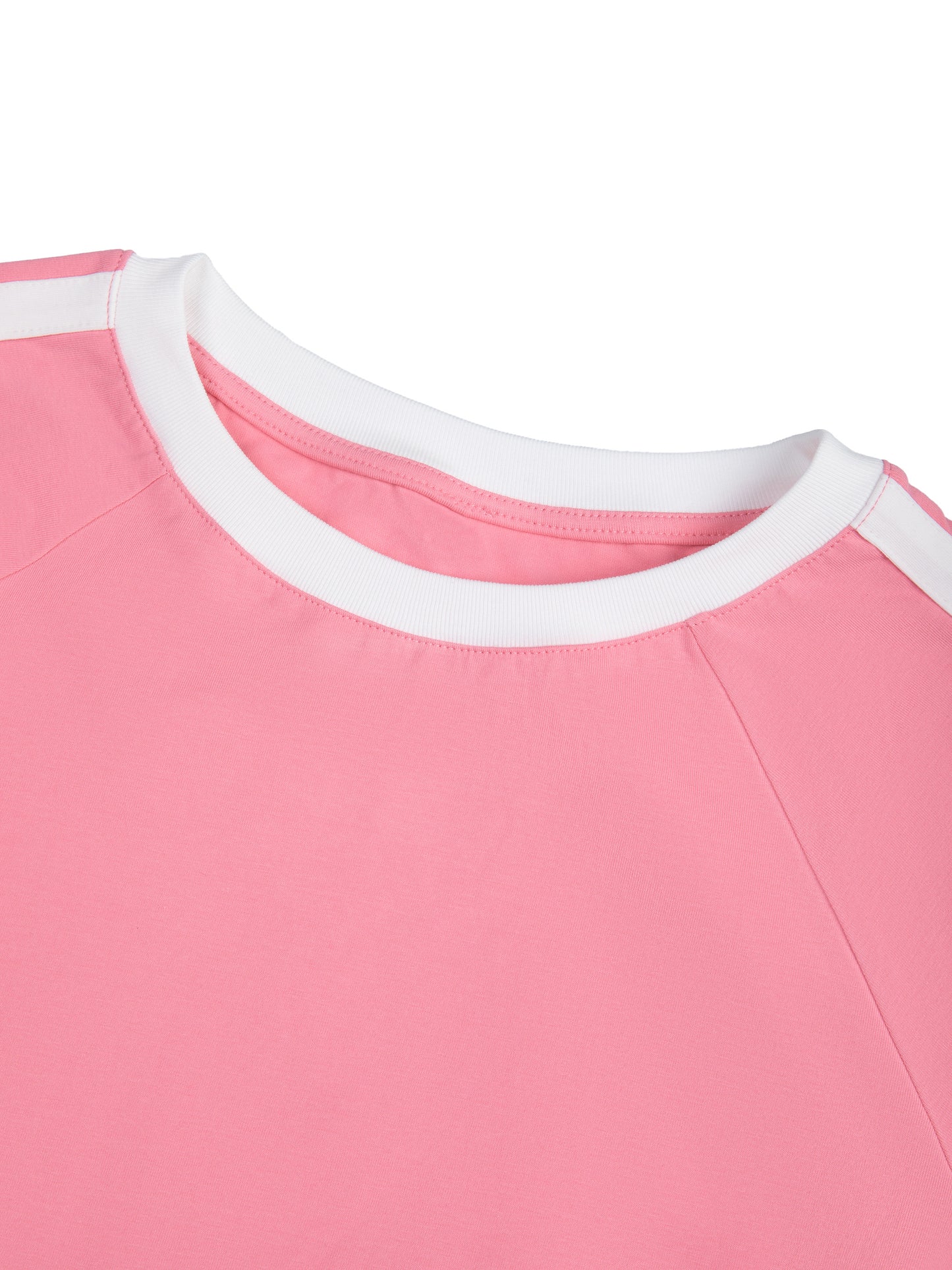 Women’s Essential Raglan Crop Tee
