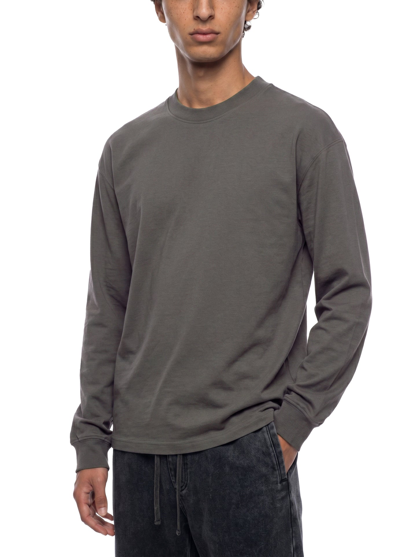 Essential Crewneck Long Sleeve